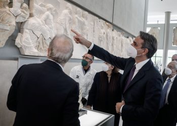 Στο Μουσείο της Ακρόπολης το θραύσμα «Fagan» της ζωφόρου του Παρθενώνα