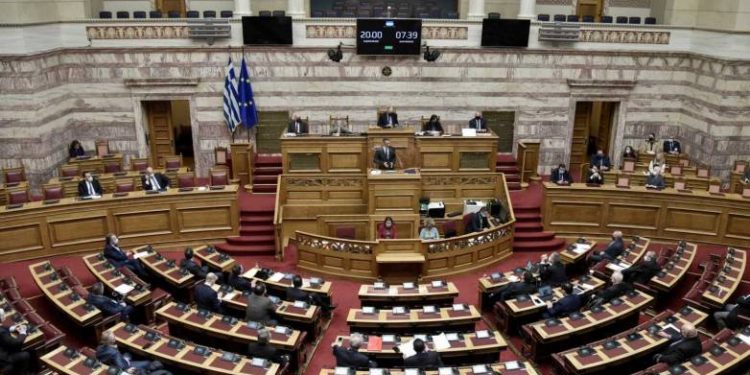 Την Τρίτη ξεκινά στη Βουλή η επεξεργασία και συζήτηση του νέου αναπττυξιακού νομοσχεδίου