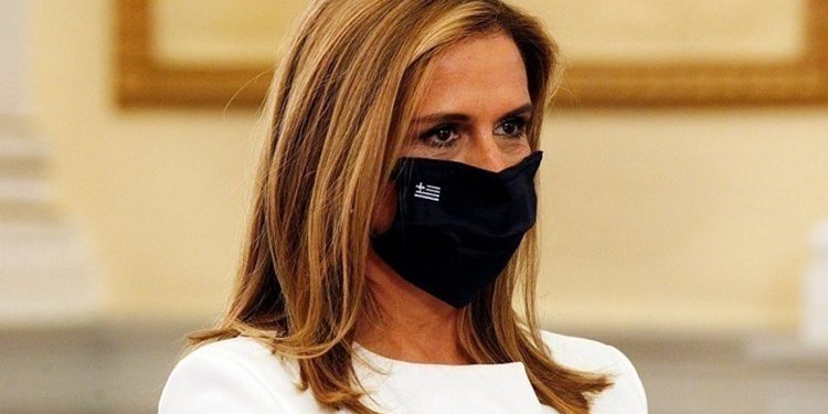 Ζωή Ράπτη: Νίκες κατά του σκοταδισμού