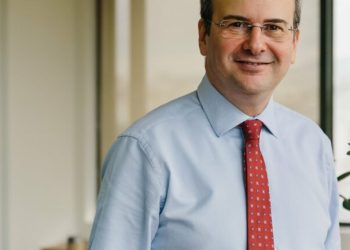 Χατζηδάκης: Ξεκίνησαν τα προγράμματα του ΟΑΕΔ για 86.000 θέσεις εργασίας το 2022