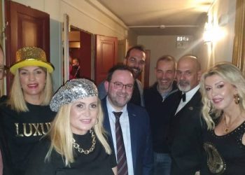 Ο Χαράλαμπος Μπονάνος με παπιγιόν!