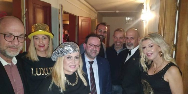Ο Χαράλαμπος Μπονάνος με παπιγιόν!