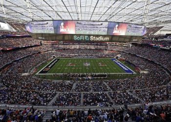 Super Bowl: Προσέλκυσε πάνω από 101 εκατ. τηλεθεατές -70.048 άθρωποι είδαν την αναμέτρηση από τις κερκίδες