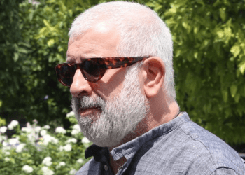Πέτρος Φιλιππίδης: Δήλωση των δικηγόρων των γυναικών που τον κατήγγειλαν – «Η πλευρά του δε διστάζει να υποβιβάσει τα θύματα»