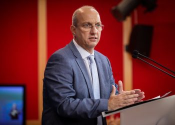Γιάννης Οικονόμου: Η άμυνα δεν είναι απλώς αυτοσκοπός, αλλά εθνική προτεραιότητα