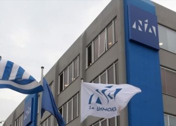 Πανικόβλητη η κυβέρνηση από τη ραγδαία φθορά της ΝΔ, αλλάζει τον εκλογικό νόμο