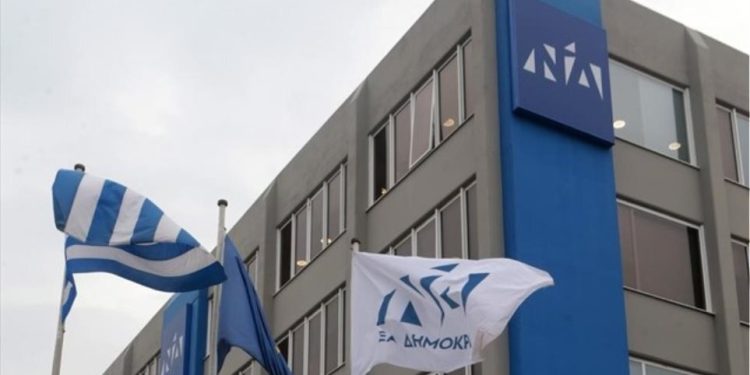 Πανικόβλητη η κυβέρνηση από τη ραγδαία φθορά της ΝΔ, αλλάζει τον εκλογικό νόμο