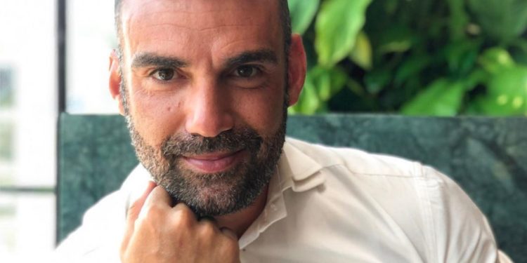 Λάμπρος Χούτος: «Μου έχουν ζητήσει να στήσω αγώνα» (Βίντεο)