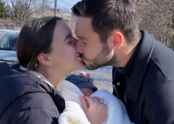 Τέλος στην «Οδύσσεια» της συζύγου και του παιδιού του Σάκχοφ – Ασφαλείς στην Ελλάδα (Βίντεο)