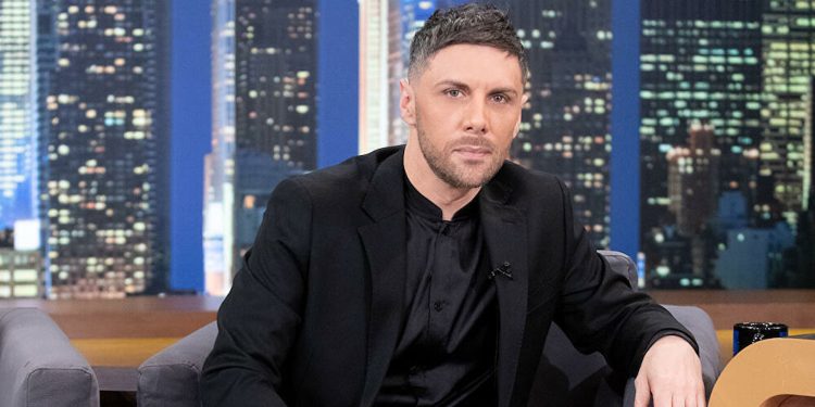 Νότης Χριστοδούλου: «Η μητέρα μου έλεγε ότι “το παιδί μου δεν θέλω να γίνει ούτε κλέφτης ούτε π…”»