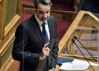 Μητσοτάκης στη Βουλή για την Ημέρα της Γυναίκας: «Οι γυναίκες θωρακίζονται από κάθε διάκριση»