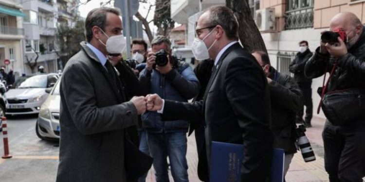 Μητσοτάκης: «Έχουμε υποχρέωση να κάνουμε πιο ανθεκτικό το ΕΣΥ»