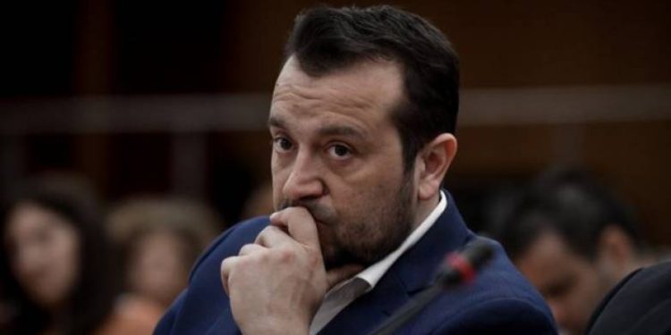 Νίκος Παππάς: Σύναψε σύμφωνο συμβίωσης με την αγαπημένη του