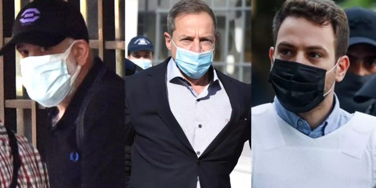 Στο ίδιο κελί του Κορυδαλλού Μπάμπης Αναγνωστόπουλος, Δημήτρης Λιγνάδης και Πέτρος Φιλιππίδης