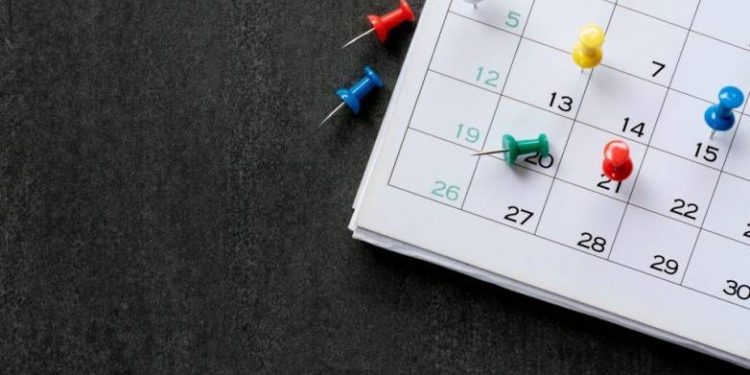 Πότε πέφτουν οι επόμενες αργίες – Πότε είναι του Αγίου Πνεύματος και Πάσχα