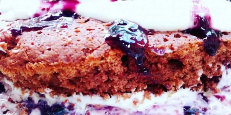 Black Forest με Kρέμα Γιαουρτιού και Μύρτιλα!