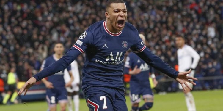 Ένα από τα φαβορί αποχαιρετά σήμερα το Champions League