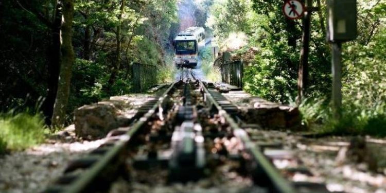 Έρχονται οι εκδηλώσεις «Εν Συρμώ» – «Οδοντωτός το τρένο της τέχνης»