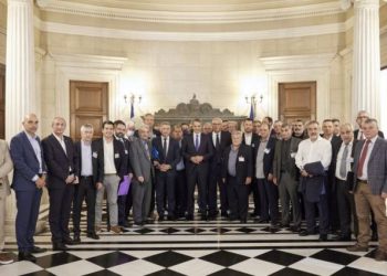 Μητσοτάκης: Συναντήθηκε με τους δημάρχους μικρών ορεινών Δήμων – Ανάμεσά τους ο Ερύμανθος