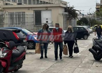 Στη φυλακή για επισκεπτήριο η μητέρα, η αδελφή και ο πατριός της Ρούλας Πισπιρίγκου-Μπήκαν χωρίς να πουν κουβέντα ΦΩΤΟ