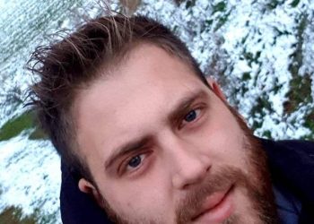 Πάτρα: Αυτός είναι ο 28χρονος που δίνει μάχη στην ΜΕΘ – Η μηχανή του καρφώθηκε σε ιχ και πήρε φωτιά