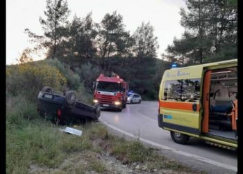 Νέο τροχαίο στο Τζάιλο- Τούμπαρε ιχ με δύο κοπέλες που επέστρεφαν από τον Άγιο Νικόλαο – ΦΩΤΟ