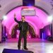 Κίεβο – Ο Bono των U2 έδωσε συναυλία στο μετρό