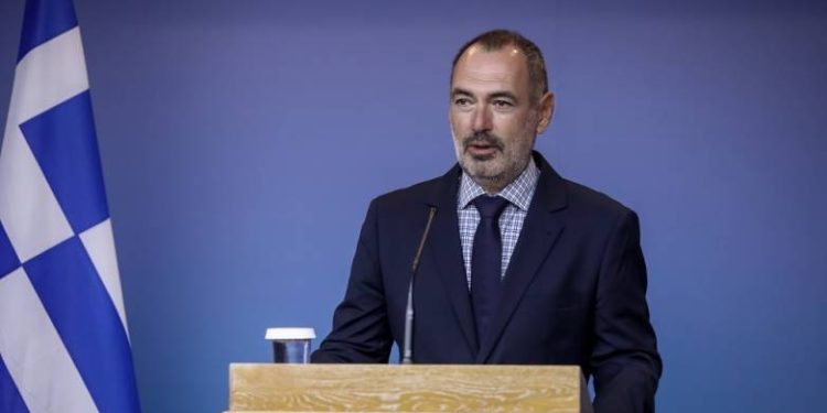 Ανδέας Κατσανιώτης: Στηρίζουμε τους σταφιδοπαραγωγούς της Αχαΐας