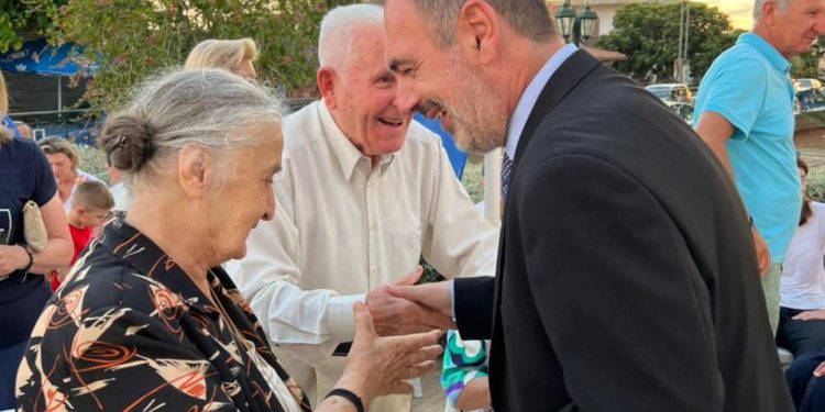 Στον Αλισσό ο Αχαιός Υφυπουργός Εξωτερικών Ανδρέας Κατσανιώτης