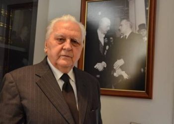 Επίσημη παρουσίαση του νέου τετράτομου βιβλίου του Βασίλη Μπεκίρη