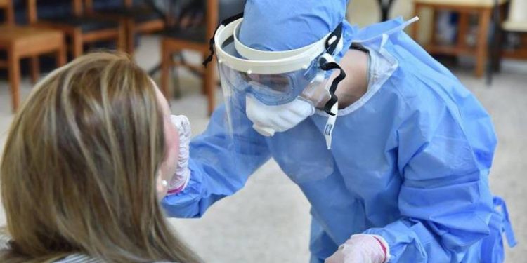 6η ΥΠΕ: Σταθερό σημείο για δωρεάν rapid tests στα Σελιανίτικα