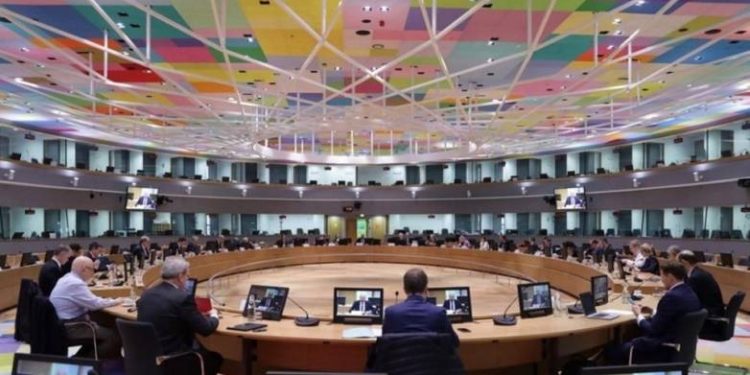 Το Eurogroup ανάβει πράσινο φως για το τέλος της ενισχυμένης εποπτείας για την Ελλάδα