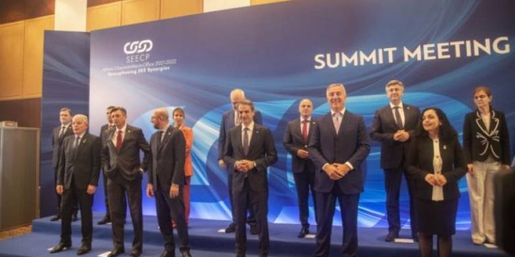 Μητσοτάκης: Η ιστορία δεν ξαναγράφεται επειδή κάποιος την κατασκευάζει αυθαίρετα στο μυαλό του