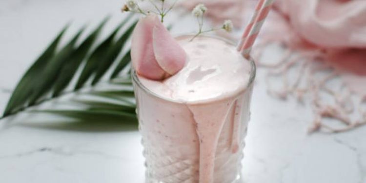 Smoothie με γιαούρτι και μαρμελάδα