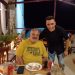 Διασημότητες τρώνε στο Καλαμάκι! ΦΩΤΟ