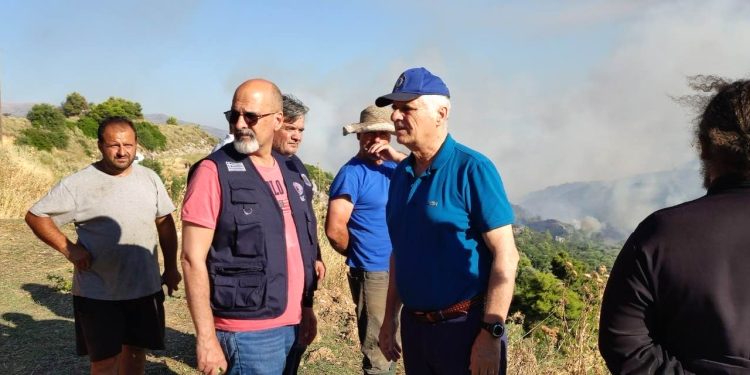 Χαράλαμπος Μπονάνος: Από τη φωτιά στη Δυτική Αχαΐα, στο πύρινο μέτωπο του Πύργου – ΦΩΤΟ