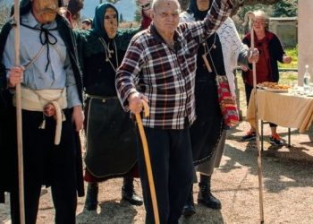Θλίψη στο Γομοστό: Το χωριό αποχαιρετά τον μπαρμπα Ανδρέα (Μπουρνάζο) Νιφόρα