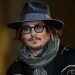 Johnny Depp: Δώρισε 800.000 δολ. σε νοσοκομεία που είχε υποσχεθεί ότι θα βοηθήσει η Amber Heard
