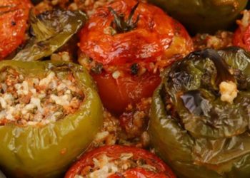 Καλοκαιρινά πιάτα που λατρεύουμε στις διακοπές