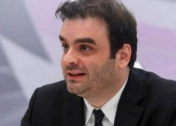 Πιερρακάκης: Στο κινητό από τις 27 Ιουλίου το δίπλωμα οδήγησης και η ταυτότητα