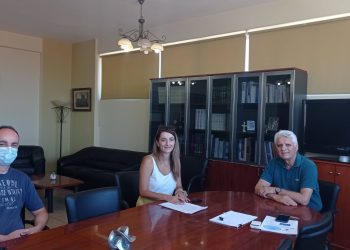 Αγωγός ομβρίων και πεζοδρόμιο στον οικισμό Τσακώνικα της κοινότητας Φράγκα