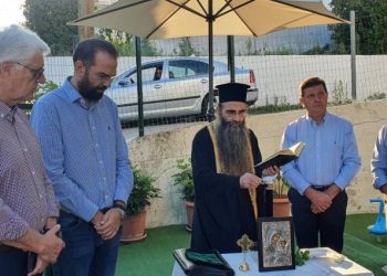 Στα σχολεία των Λουσικών ο Νεκτάριος Φαρμάκης για τον Αγιασμό