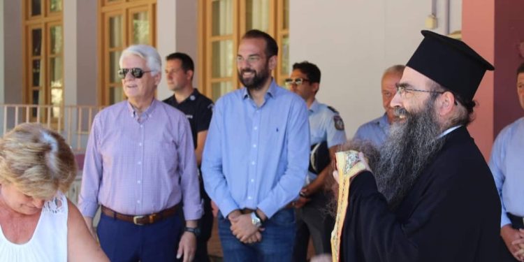 Φαρμάκης – Μυλωνάς: Σε τριπλό αγιασμό στα Λουσικά για το ξεκίνημα της νέας σχολικής χρονιάς