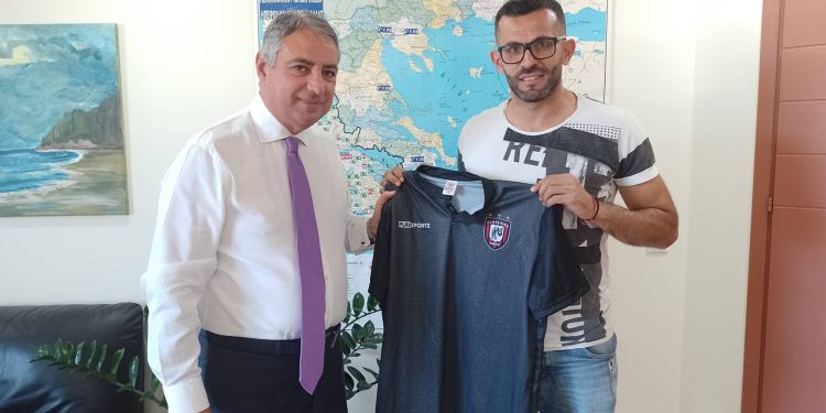 Ευχαριστίες της ΠΑΕ Παναχαϊκής στον Διοικητή της 6ης ΥΠΕ Γιάννη Καρβέλη
