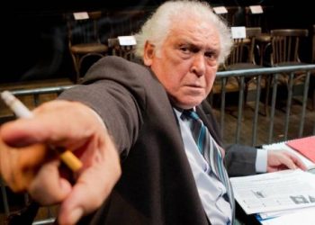 Κώστας Καζάκος: Η απώλεια της οκτώ μηνών κόρης του που σημάδεψε τη ζωή του