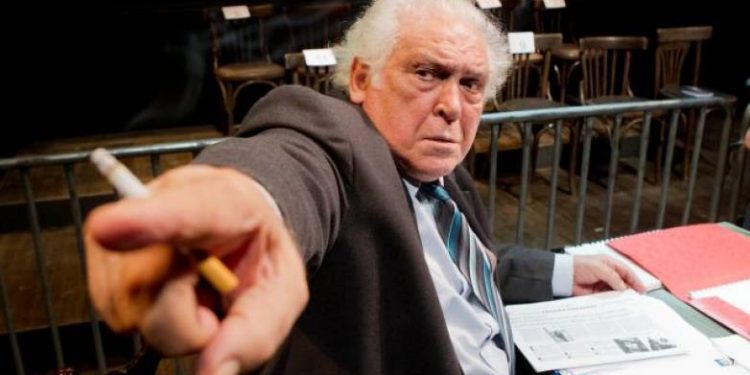 Κώστας Καζάκος: Η απώλεια της οκτώ μηνών κόρης του που σημάδεψε τη ζωή του