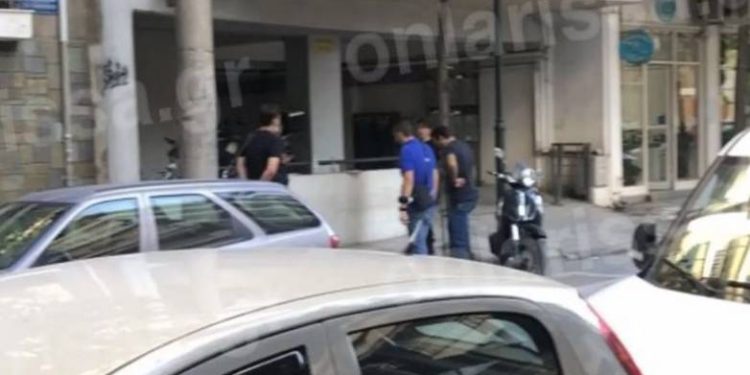 Άγρια δολοφονία 35χρονης – Τη βρήκαν χτυπημένη στο κεφάλι και τυλιγμένη με πάπλωμα