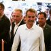 ΔΕΘ: Το φιλί του Κυριάκου Μητσοτάκη στον 10 μηνών Στέλιο και η φανέλα με το όνομά του