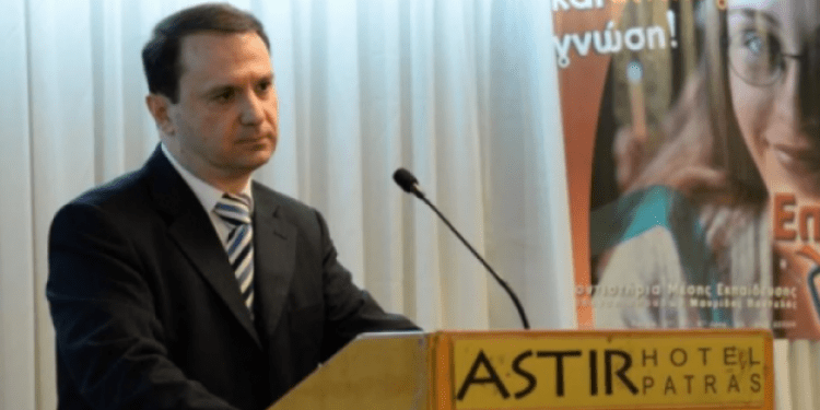 Φροντιστήριο ή ιδιαίτερα μαθήματα: Ο Παντελής Μαυρίδης (Επιλογή Γνώσης) απαντά
