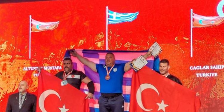 Οι Τούρκοι έκοψαν τον Εθνικό μας ύμνο επειδή τους νίκησε ο Αχαιός πρωταθλητής Γ. Χαραλαμπόπουλος (ΒΙΝΤΕΟ)